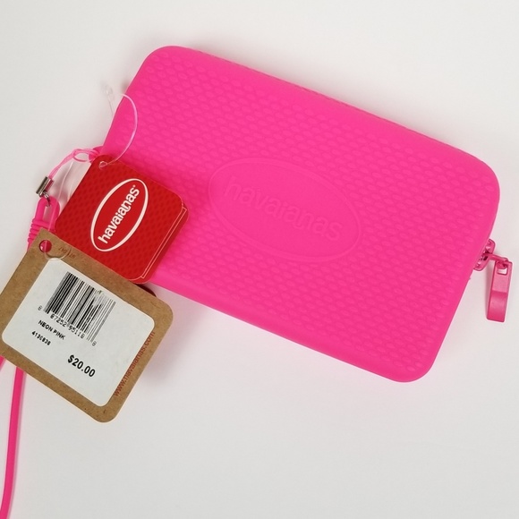 havaianas necessaire bag